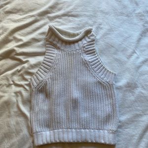 sleeveless white knit turtleneck, size xs